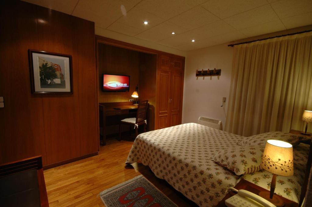 Hotel Els Puis Эстерри-д'Анеу Номер фото