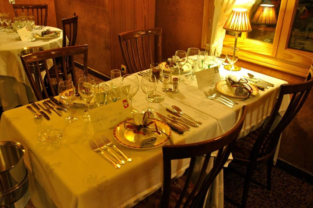 Hotel Els Puis Эстерри-д'Анеу Экстерьер фото